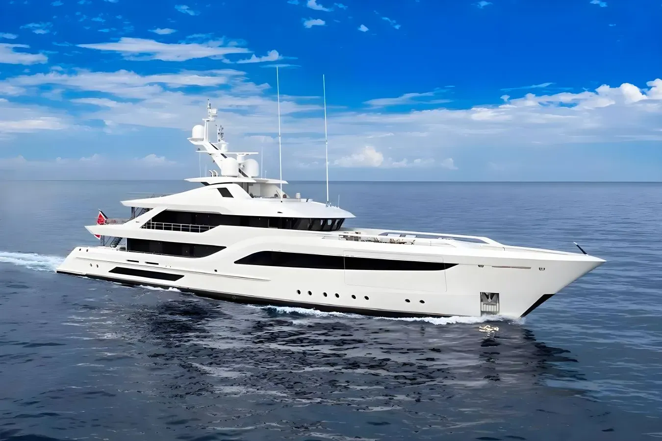 Somnium yacht, a 181 ft Feadship luxury superyacht underway, 55.2 meters, built in 2021.