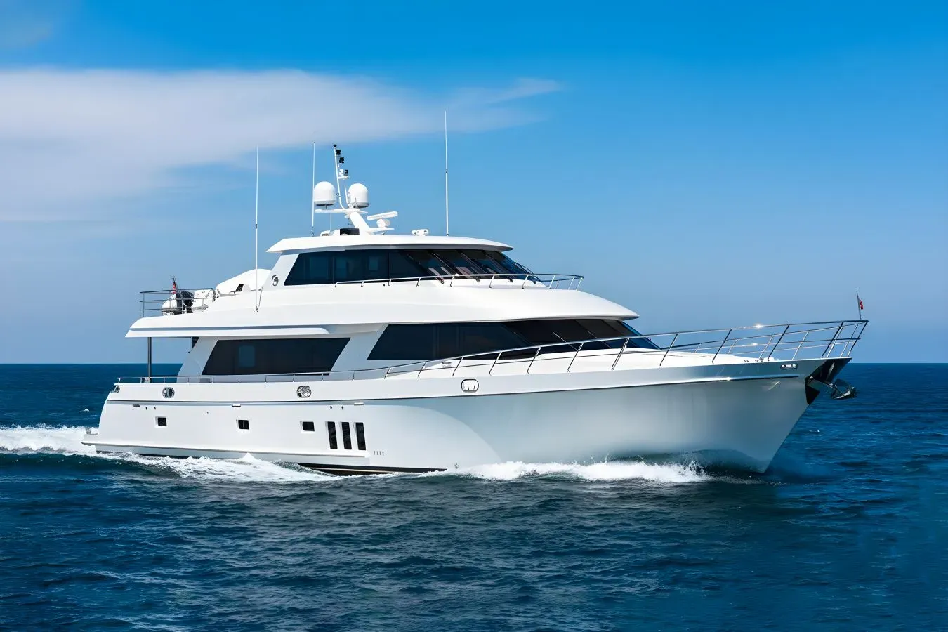 Soundings yacht, a 92 ft Ocean Alexander luxury superyacht underway, 28.04 meters, built in 2011.