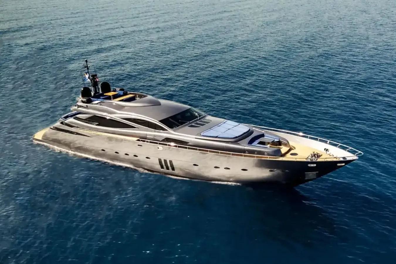 Spirit du Brazil VIII yacht, a 116 ft Pershing luxury superyacht underway, 35.37 meters, built in 2009.
