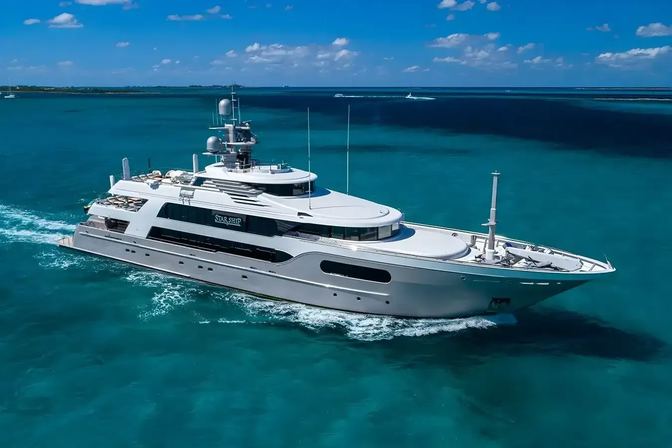 Starship yacht, a 185 ft Delta Marine luxury superyacht underway, 56.39 meters, built in 2001, 2021.