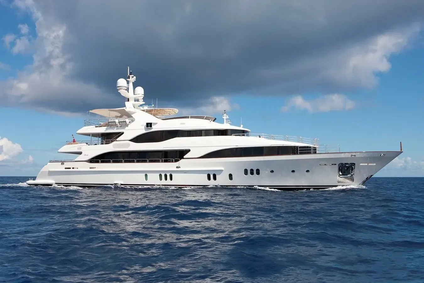 Sur La Mer yacht, a 143 ft Benetti Yachts luxury superyacht underway, 43.61 meters, built in 2011, 2024.