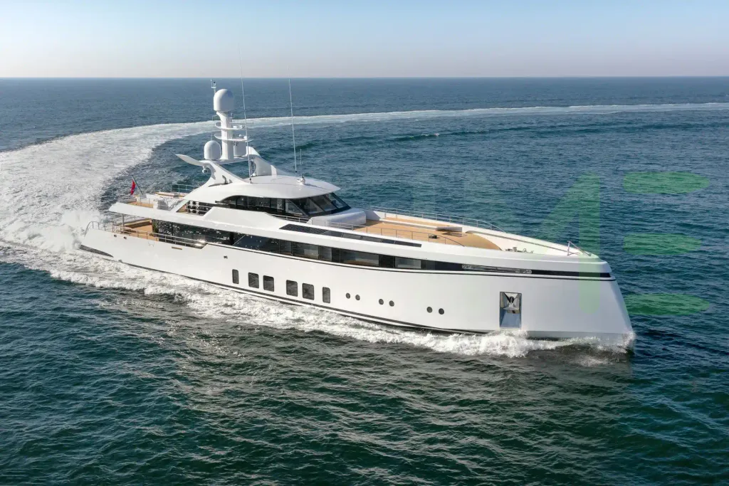 White Totally Nuts yacht - 2026 guide with the owner of the world's 1328th largest yacht, the 133rd largest yacht built by superyacht builder Feadship, based in Netherlands.