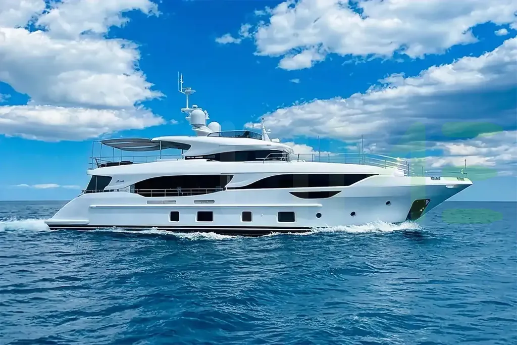 White Undici yacht - 2026 guide with the owner of the world's 7897th largest yacht, the 372nd largest yacht built by superyacht builder Benetti Yachts, based in Italy.