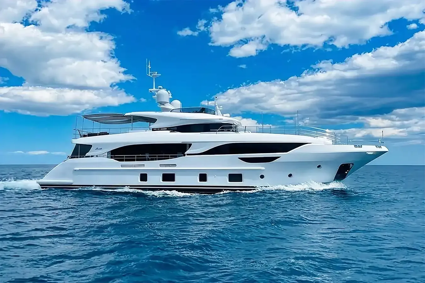 Undici yacht, a 95 ft Benetti Yachts luxury superyacht underway, 28.95 meters, built in 2020.