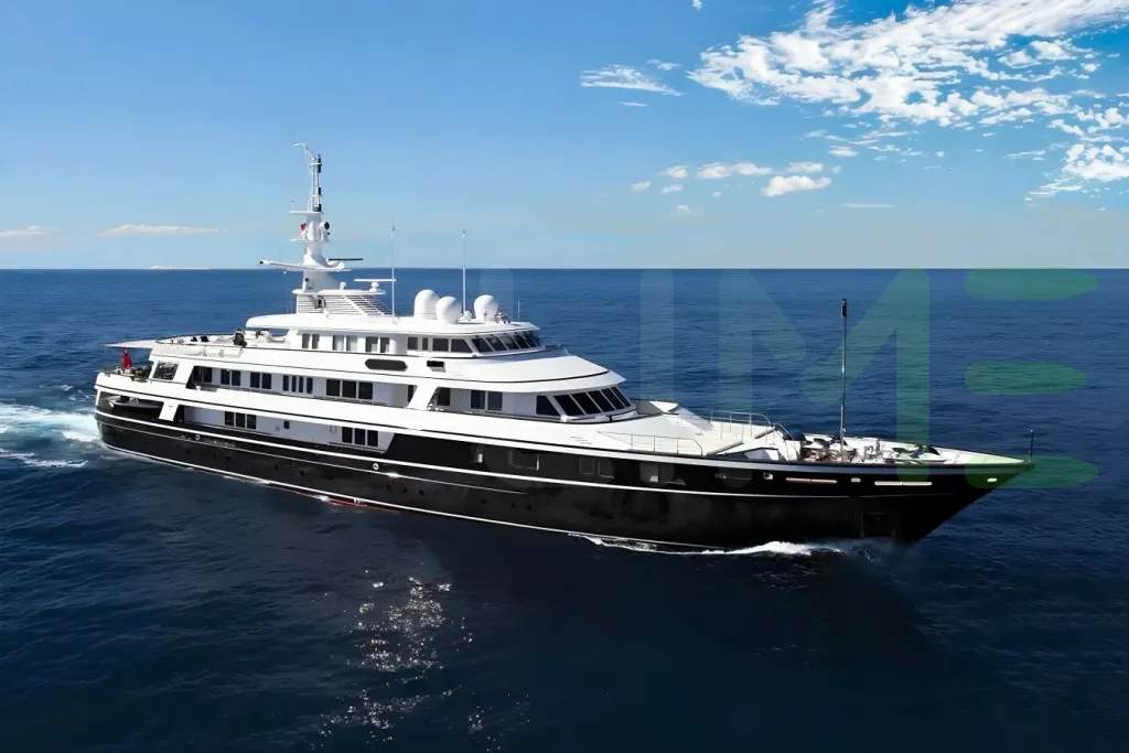 White Virginian yacht - 2026 guide with the owner of the world's 531st largest yacht, the 77th largest yacht built by superyacht builder Feadship, based in Netherlands.