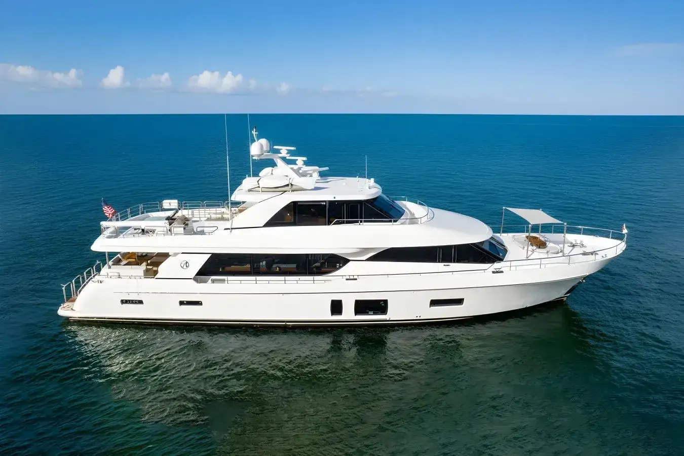 Wiggle Room yacht, a 100 ft Ocean Alexander luxury superyacht underway, 30.53 meters, built in 2017.