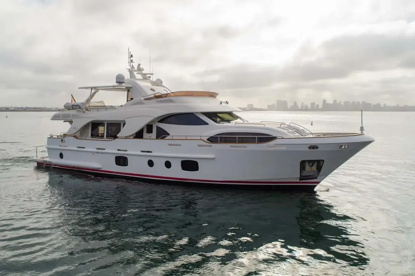 XOXO yacht, a 85 ft Benetti luxury superyacht underway, 25.91 meters, built in 2008.